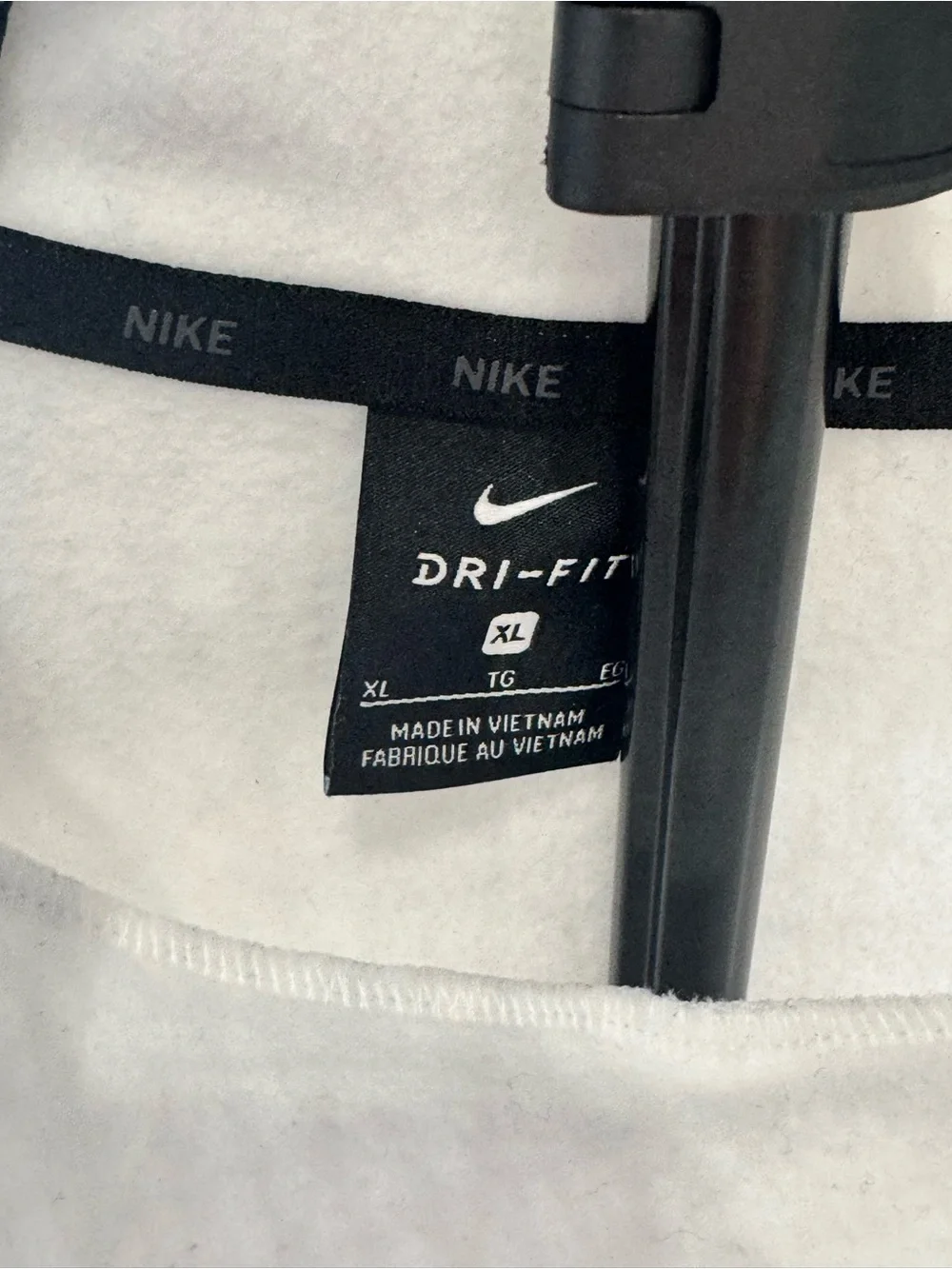 Nike Dri-FIT Men’s XL White Gray Geometric Pullover Hoodie Training Athletic